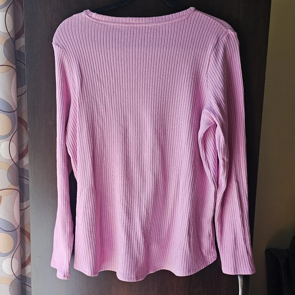 American Eagle Pink Long Sleeve Sweater Size Large